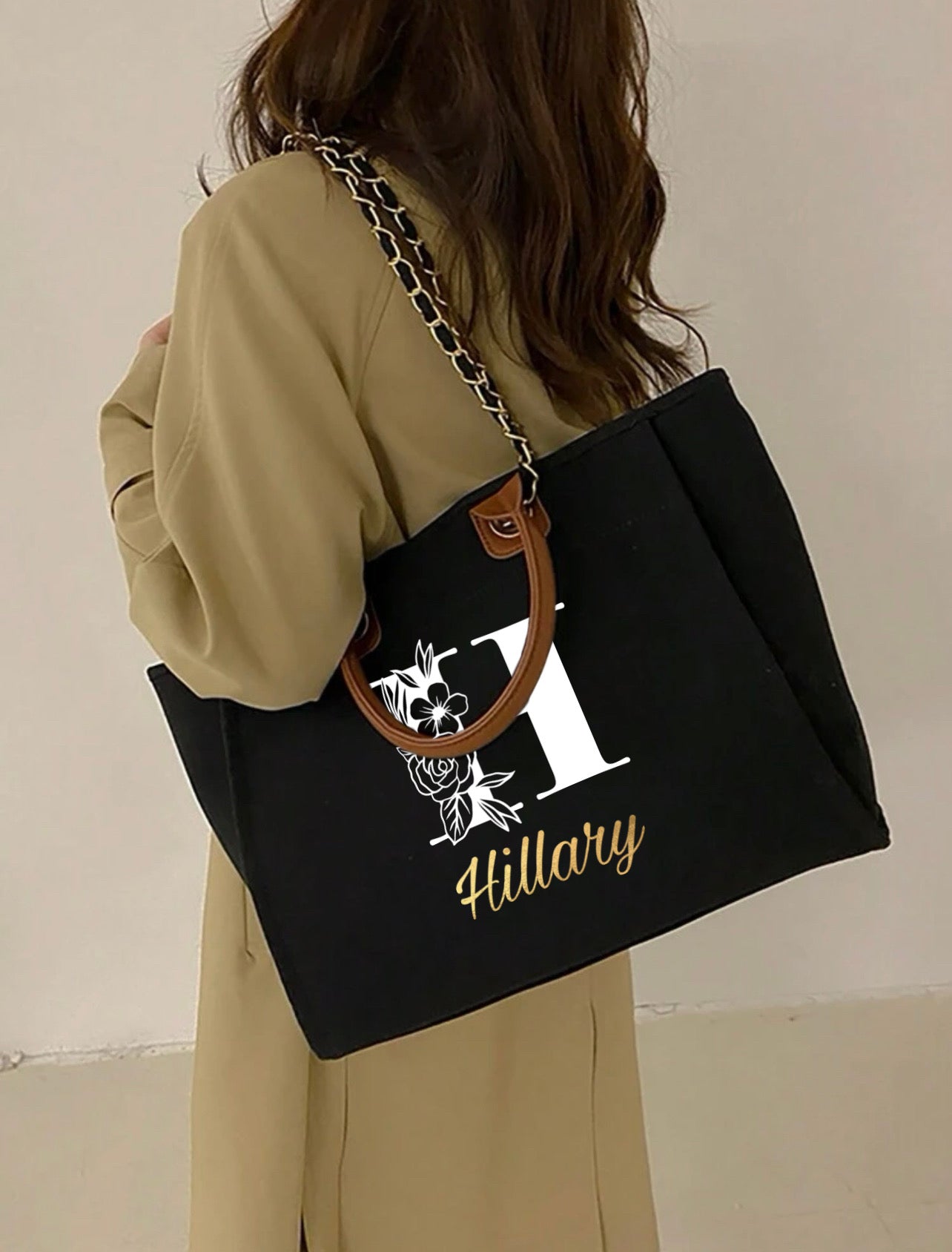 3 Cool Ways to Personalize a Plain Tote Bag