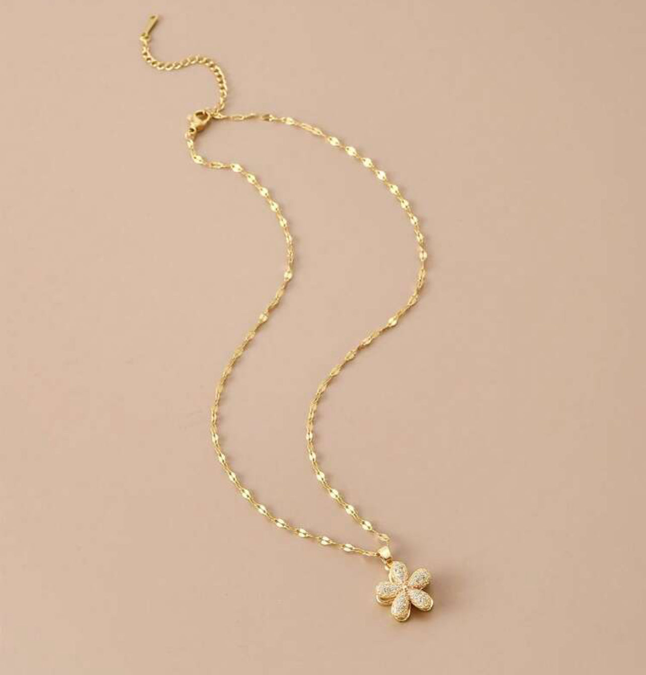 Flower pendant necklace | Accessories