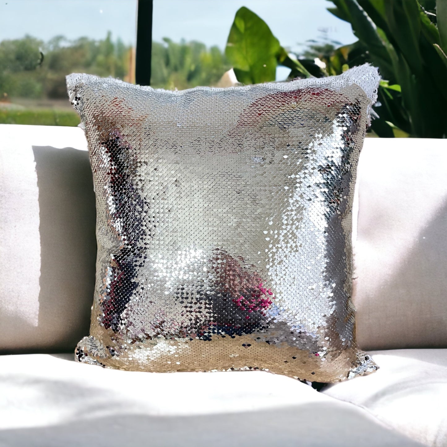 Magic Pillow | Reversible Sequins Pillow